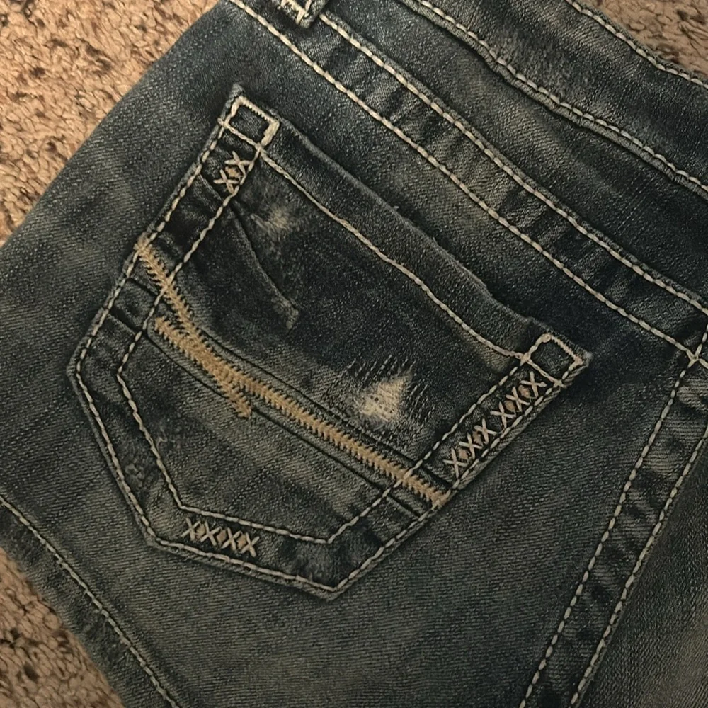 2 pair BKE denim shorts. Previously worn. Size 25. Mild distressed.orig buttons - Picture 5 of 6